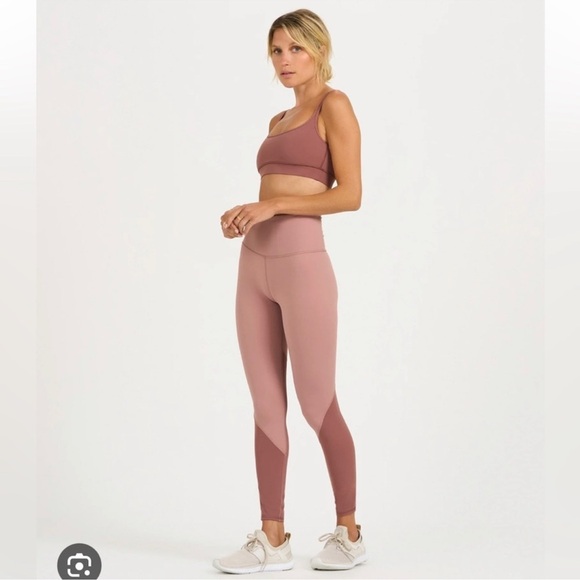 NWT Vuori Women's Active Colorblock Studio Legging AC9 Light Terracotta Size XL - Picture 1 of 7